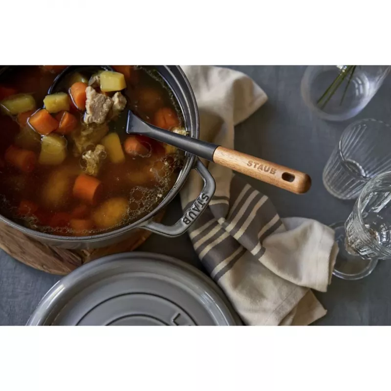 Staub Cocotte 3,8 L Okrągłe żeliwne naczynie do zapiekania