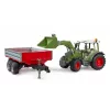 Ciągnik-zabawka BRUDER Fendt Vario 211 z ładowaczem czołowym i przyczepą boczną