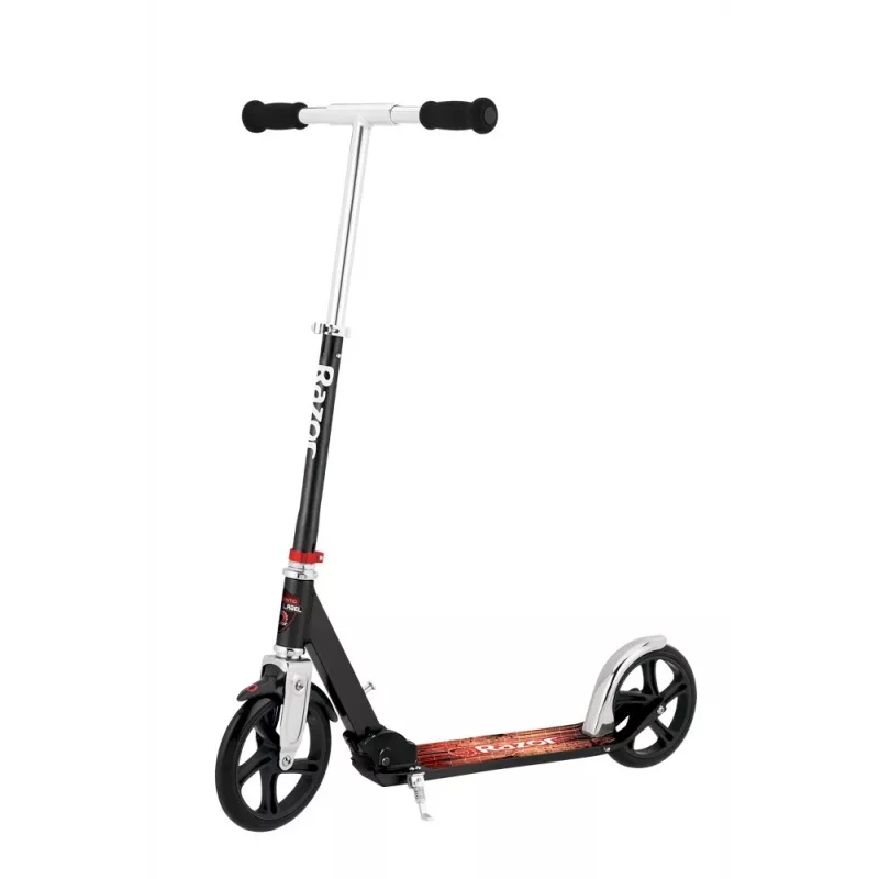 Kick scooter Razor A5 Lux — aluminiowa, 20 cm koła poliuretanowe, składana, regulowana wysokość kierownicy, maks. obciążenie 100 kg, czarna