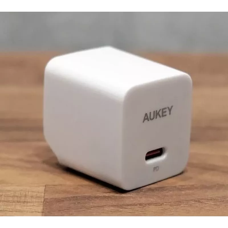 Mini ładowarka sieciowa PA-Y20S Biała 1xUSB-C 20W PD Power Delivery