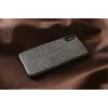 Etui na telefon man and wood dla iPhone X/XS — czarne Carbalho