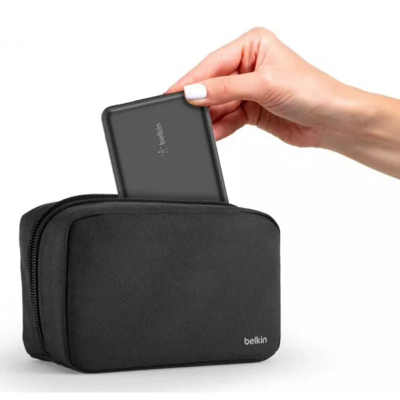 Belkin BoostCharge - Powerbank + zasilacz sieciowy - 20000 mAh - PD - 3 porty wyjściowe (24-pin USB-C, 2 x USB)