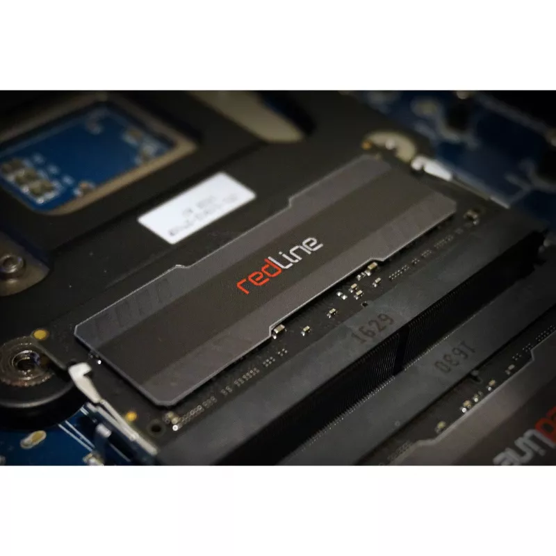 SO-DIMM 16 GB DDR4-3200 (2x 8 GB) Dual-Kit, pamięć czarna, MRA4S320NNNF8GX2, czerwonyline, INTEL XMP