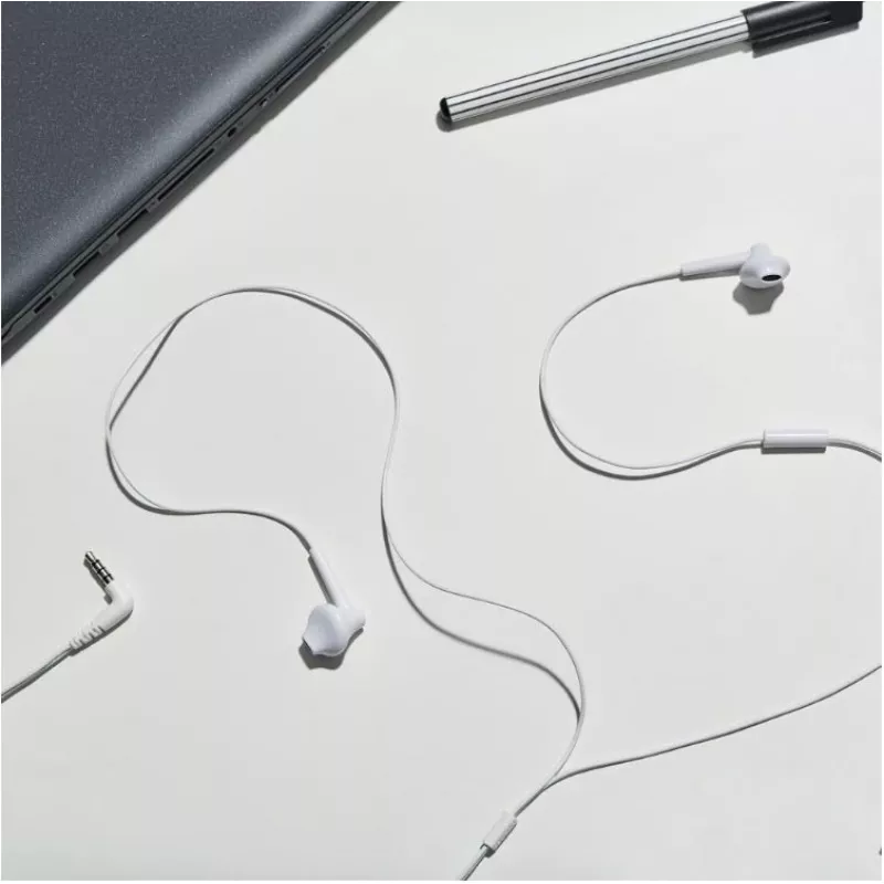 Przewodowe słuchawki douszne Panasonic RP-TCM55E — 10–24000 Hz, kabel 1,2 m, 14 g, czarne