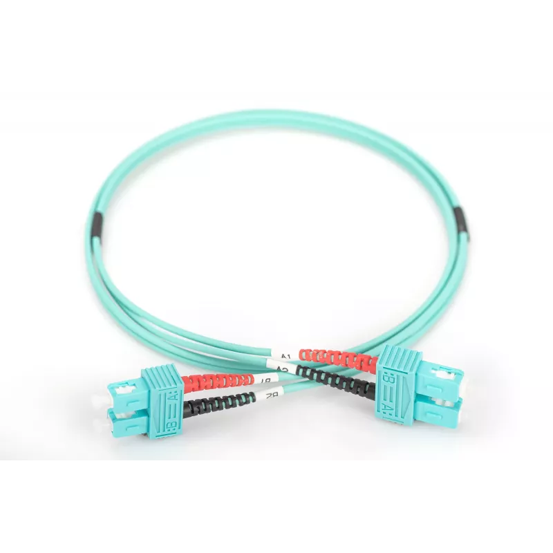 DIGITUS Professional - Kabel krosowy - SC multi-mode (M) do SC multi-mode (M) - 2 m - Światłowód - 50/125 mikrometr - OM3 - Bezhalogenowy - akwamaryna