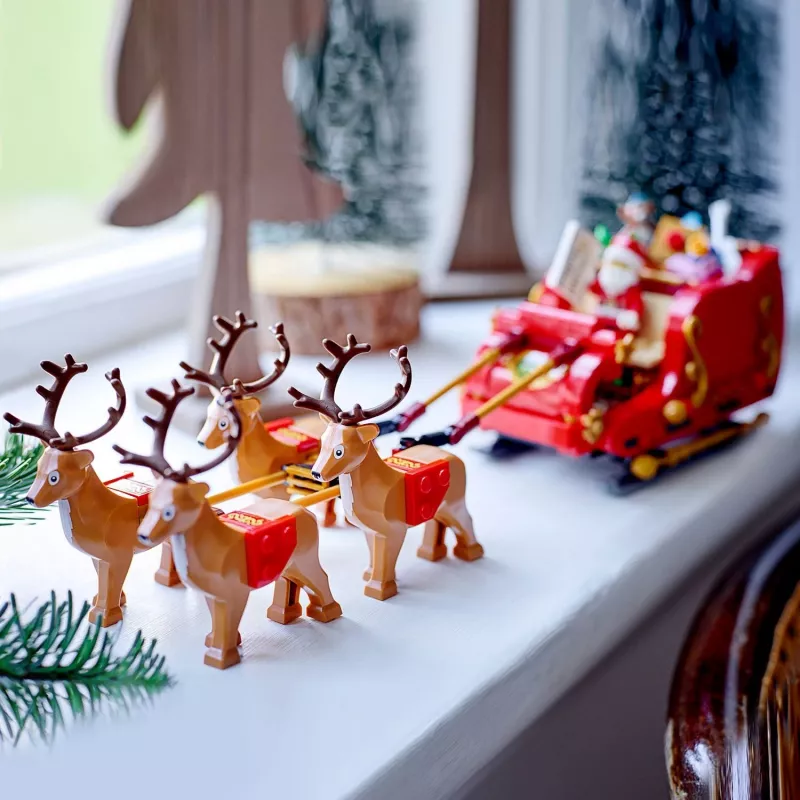 LEGO Seasonal Santa's Sleigh Set 40499