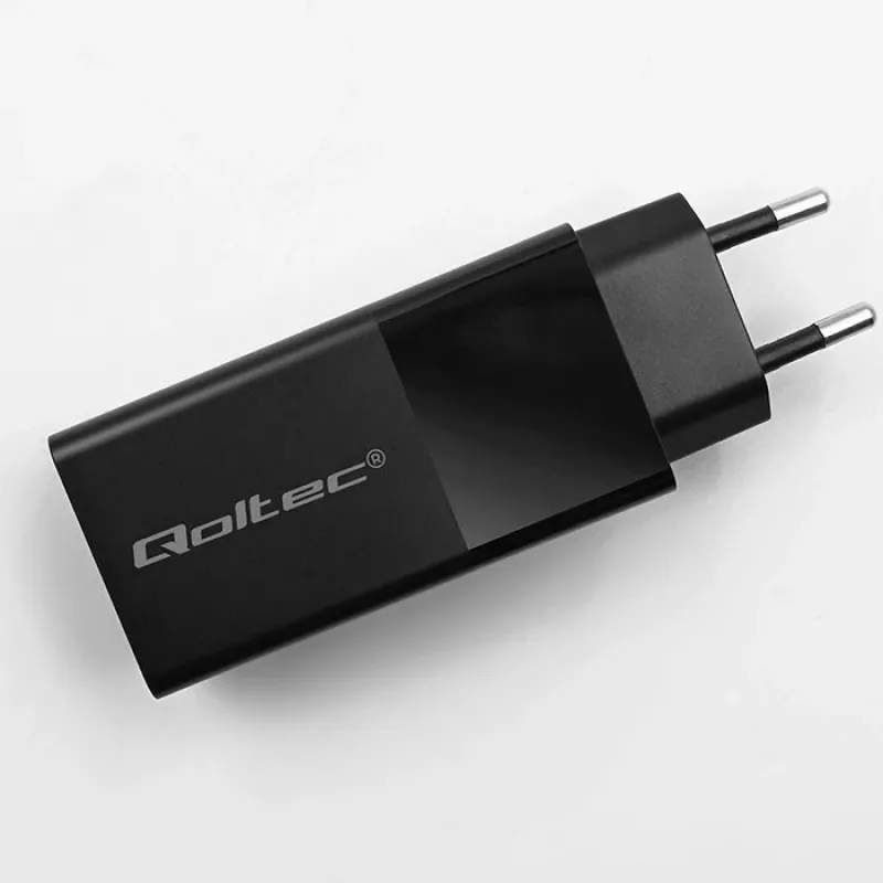 Qoltec 52382 GaN POWER PRO ładowarka | 1xUSB typu C | 1xUSB A | 100W | 5-20V | 1.5-5A | PD | Czarny