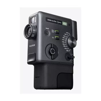 Natychmiastowy aparat fotograficzny Fujifilm Instax mini evo Cinema — matryca 1/5 cala CMOS 2560×1920, zdjęcie 62×46 mm, wbudowana lampa błyskowa, czarny
