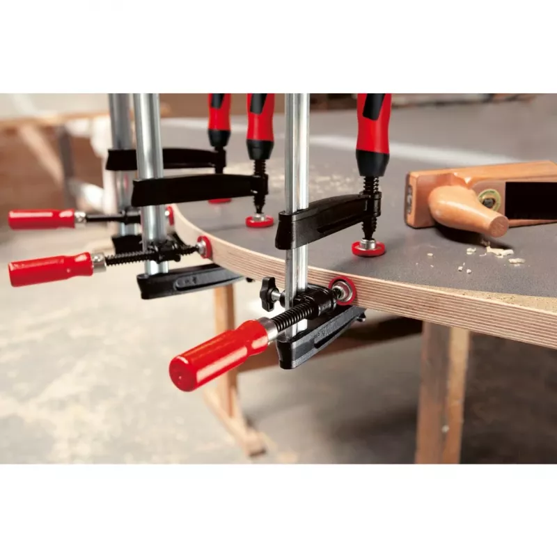 Zacisk krawędziowy Bessey KT5-1CP – zacisk narożny do łączenia i klejenia płyt
