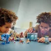 LEGO Marvel Laboratorium Iron Mana Hall of Armor 76315 — 384 elementy, 5 minifigurek, miejsce na wystawę