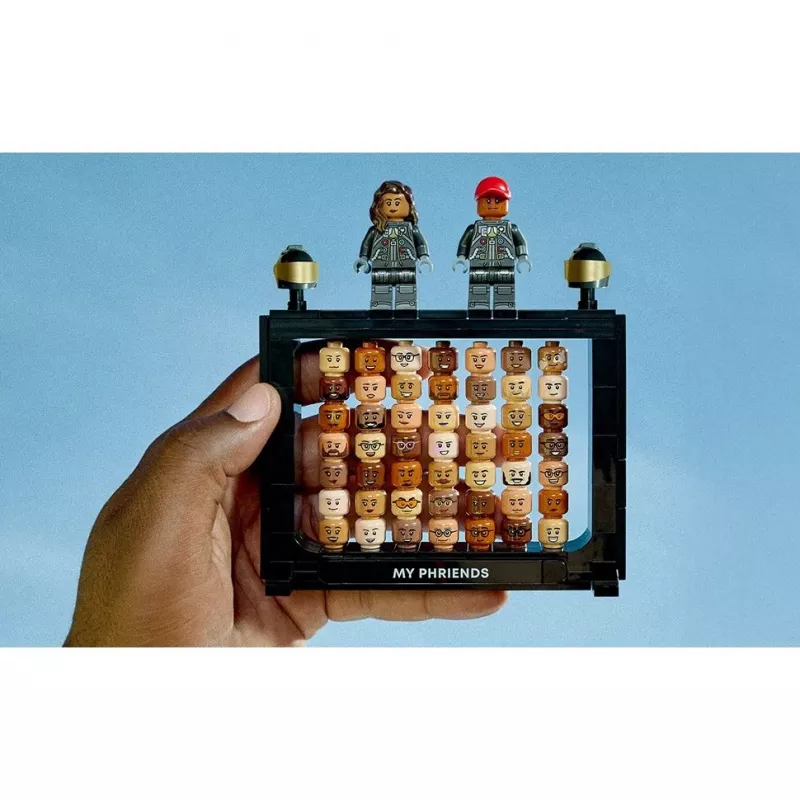 Zestaw klocków konstrukcyjnych LEGO 10391 Moments TBA — marka LEGO, zestaw 10391