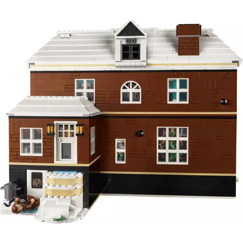 LEGO Ideas 21330 Kevin sam w domu