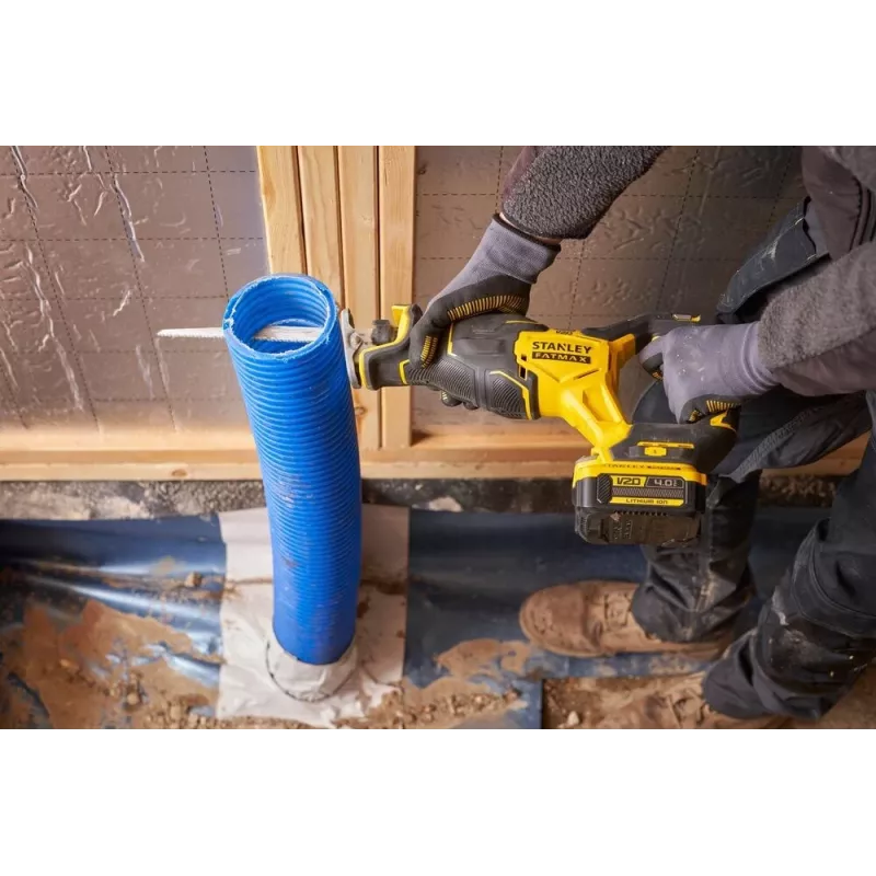 Piła szablasta Stanley Fatmax SFMCS311B 18 V czarna, żółta