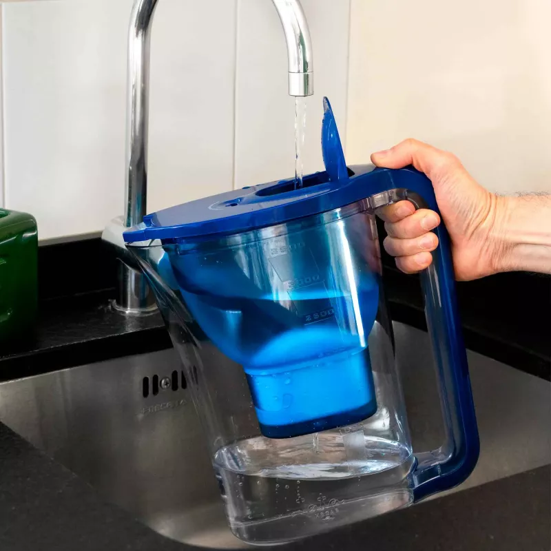 Nablatowy filtr do wody JATA HJAR1003 3,5 l niebieski przezroczysty