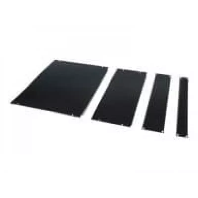 APC AR8101BLK Zestaw paneli zaślepiających do szafy Rack, 15U, czarny