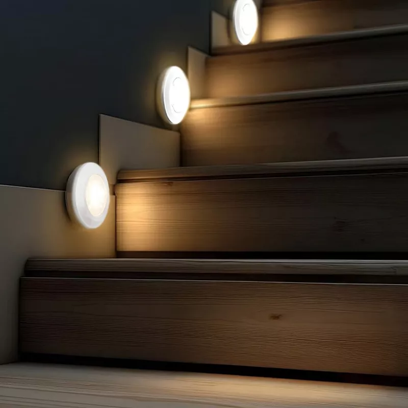 Zestaw lamp LED z pilotem Maclean Energy MCE165, baterie AAA, 6 sztuk w zestawie