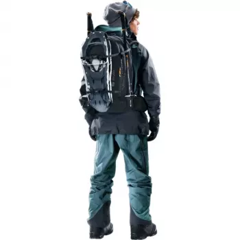 Plecak DEUTER Freerider Pro 34+ — techniczny plecak do freeride'owych wypraw narciarskich, 34 L, czarny, uchwyt na kask, pas biodrowy