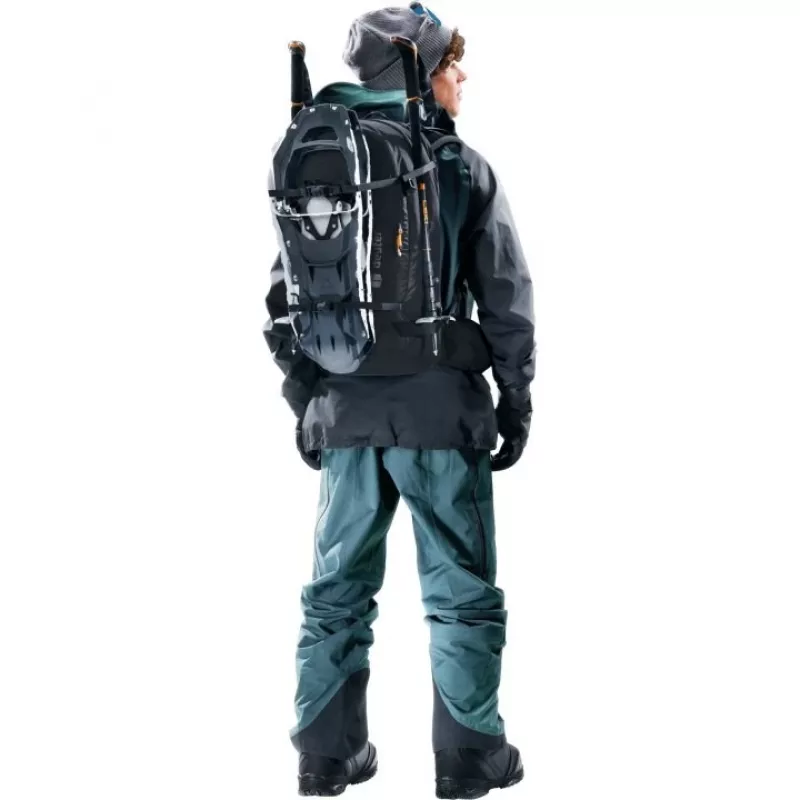 Plecak DEUTER Freerider Pro 34+ — techniczny plecak do freeride'owych wypraw narciarskich, 34 L, czarny, uchwyt na kask, pas biodrowy