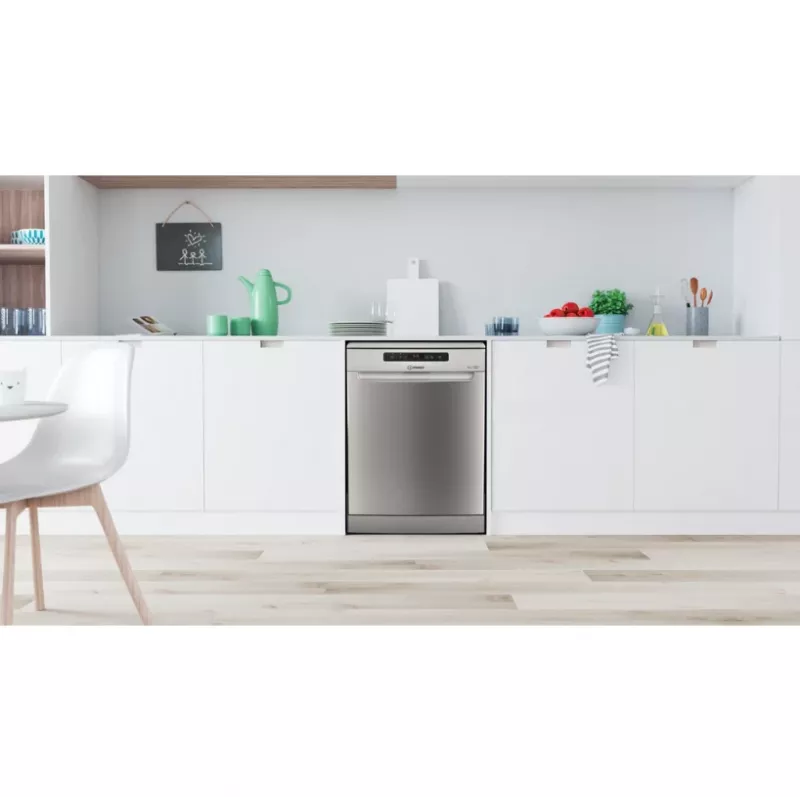 Zmywarka Indesit D2F HD624 AS wolnostojąca 14 kompletów