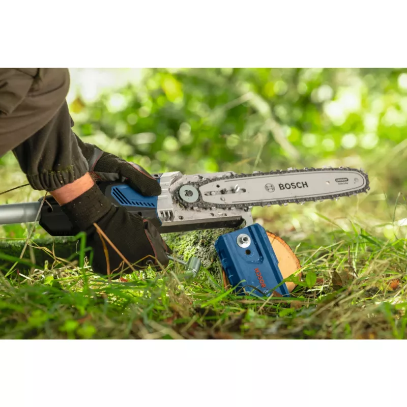 Piła na wysięgniku Bosch GKE 18V-25 TP — długość cięcia 25 cm, akumulatorowa 18V (06008D6000)