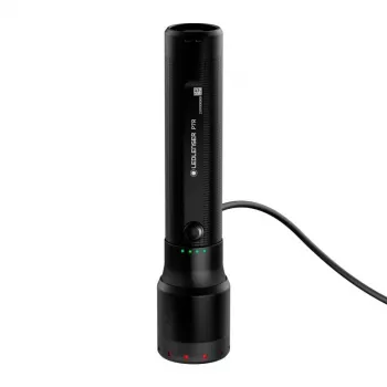 Latarka ręczna Ledlenser P7R Czarna akumulatorowa LED 1000 lumenów, 3,7 V 21700, IP68, 159 mm, 360 g
