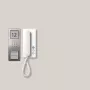 Siedle SET CA 812-1 E/W. Übertragungstechnik: Verkabelt. Produktfarbe: Edelstahl, Weiß, Platzierung: Wand (210008738-00)