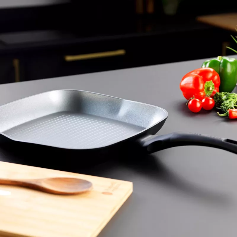 Griddle Russell Hobbs RH01861EU7 28 cm Crystaltech – nieprzywierająca powierzchnia do smażenia, płaska patelnia grillowa