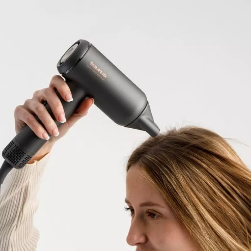 Suszarka do włosów Taurus DIGITAL FORCE 2000 IONIC 1800 W czarna