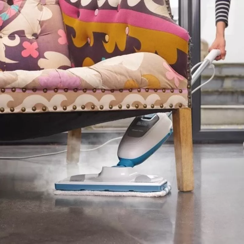 Parownica Czarny & Decker FSMH13E10 — 1300 W, 120°C, 1,75 kg, 15 min pracy, przewód 4,8 m, 9 akcesoriów