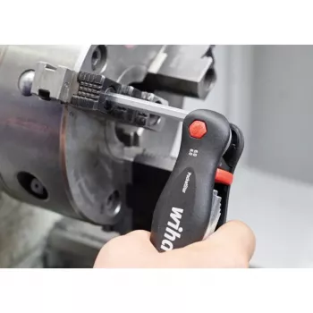 Śrubokręt kieszonkowy Wiha PocketStar Multi-bit, długość 120 mm, model 23047