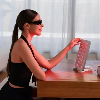 Nanoleaf czerwony Light Therapy Panel