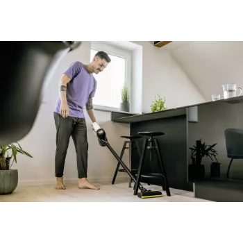 Odkurzacz pionowy Karcher 2-w-1 VC 4, bezworkowy, akumulatorowy 21,6 V Li-Ion, 30 min pracy, HEPA, 2 prędkości, żółty/czarny