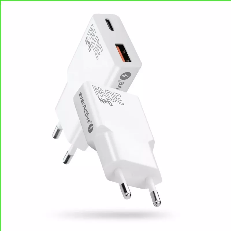 Uniwersalna ładowarka sieciowa USB everActive SC-380Q Super cienki QC 3.0 — Quick Charge 3.0, kompaktowa konstrukcja
