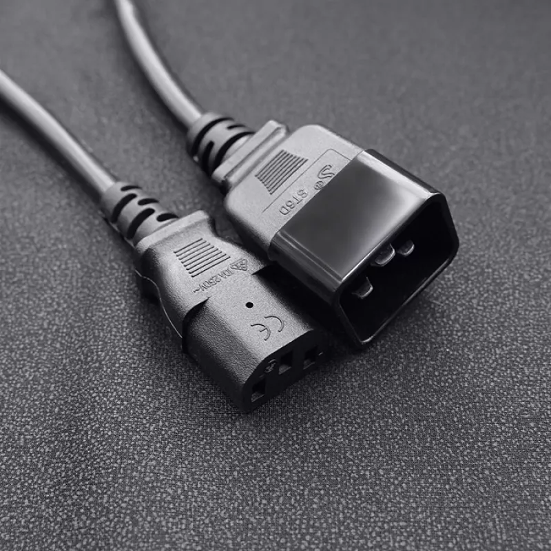 Kabel zasilający Qoltec 53991 czarny 1,2 m złącze C20 C13