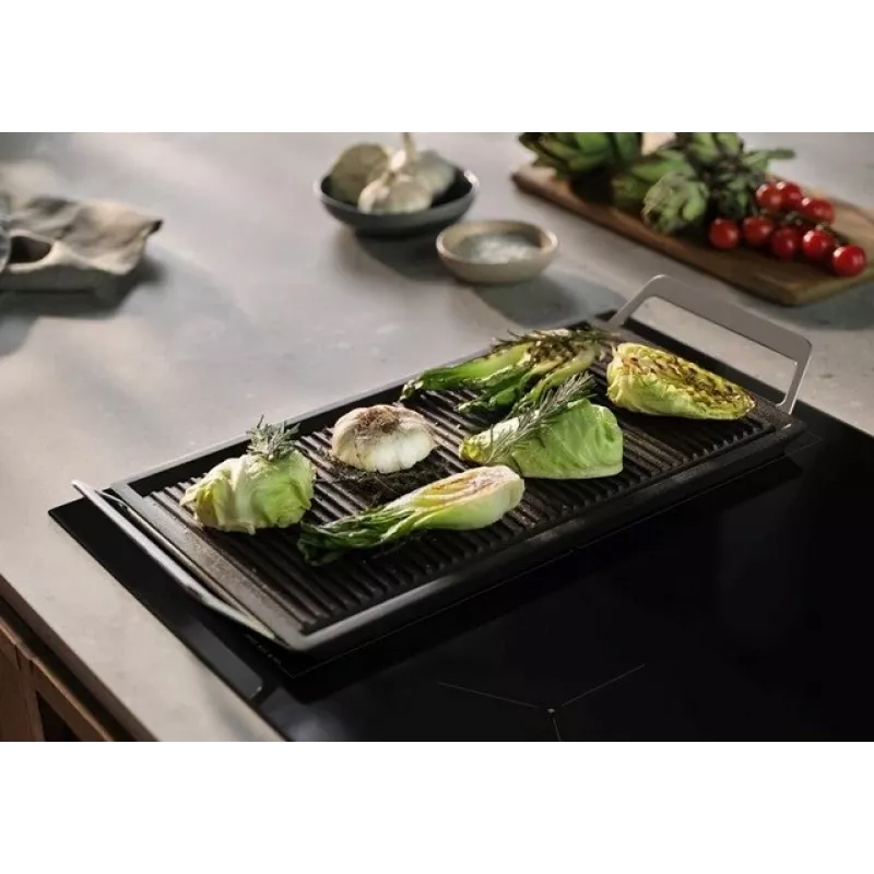 Płyta indukcyjna do zabudowy Electrolux EIS77453, 4-strefowa, 680×490×44 mm, czarna, blat szklany