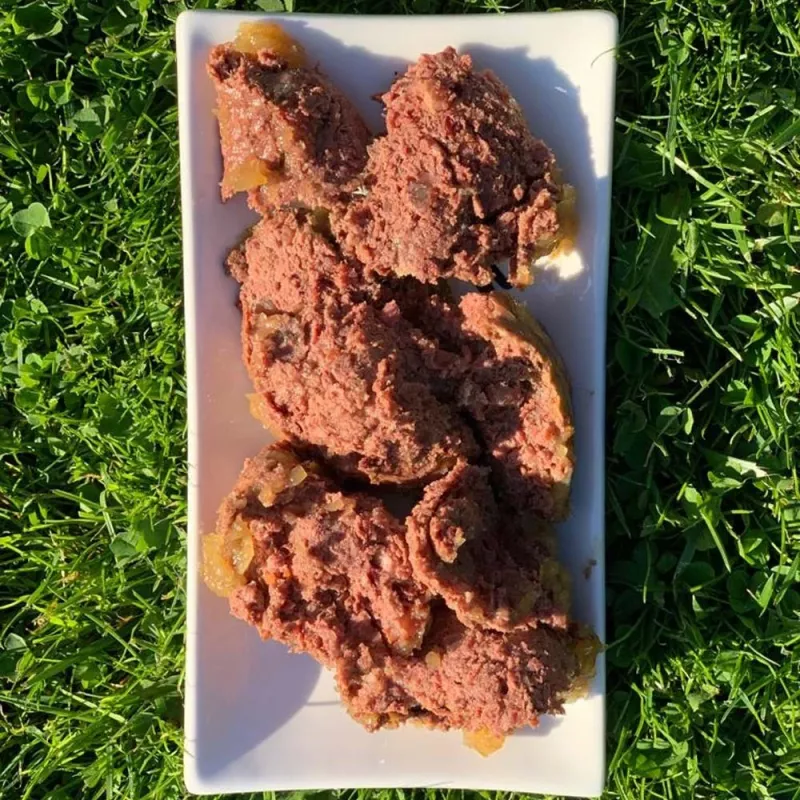 Mokra karma dla psów OLLO Pure Beef and zielony Tripe 400 g puszka — dla dorosłych, białko 14,5%, tłuszcz 11,9%, wilgotność 69%