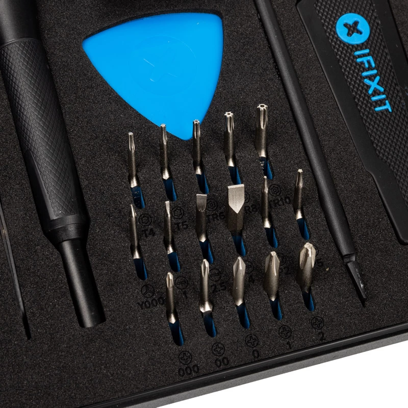 iFixit Essential Electronics Toolkit + składana mata antystatyczna