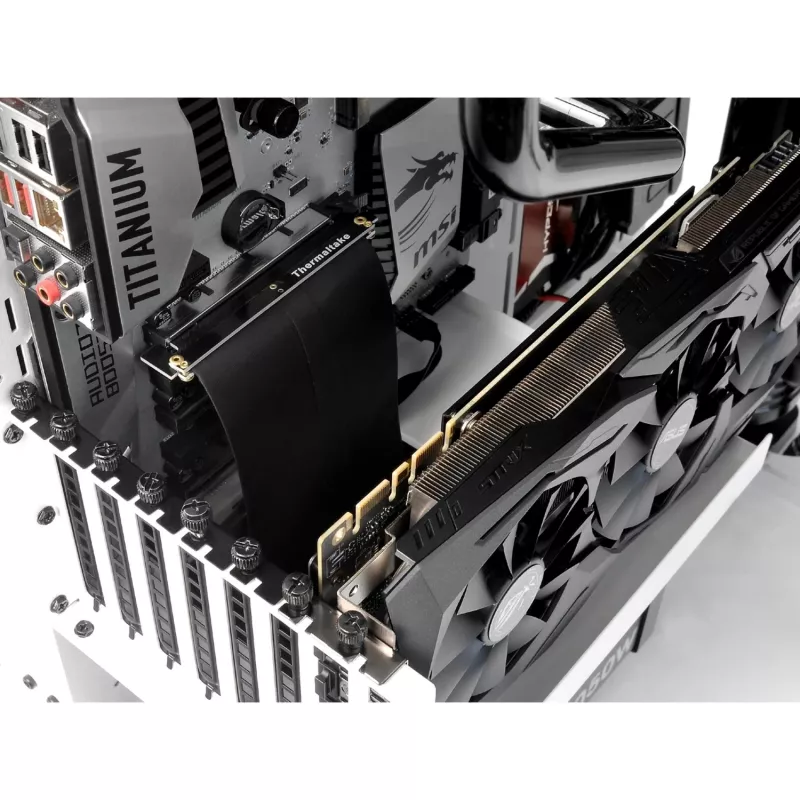 Thermaltake AC-053-CN1OTN-C1 internal przewód zasilający 0.2 m