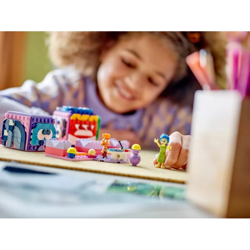Klocki konstrukcyjne LEGO Disney Pixar Inside Out 2 Kostki nastroju 43248