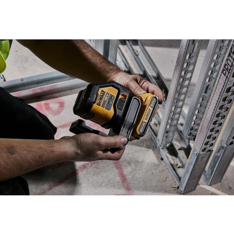 DeWALT DCLE34021N-XJ niwelator laserowy poziomica liniowa 55 m
