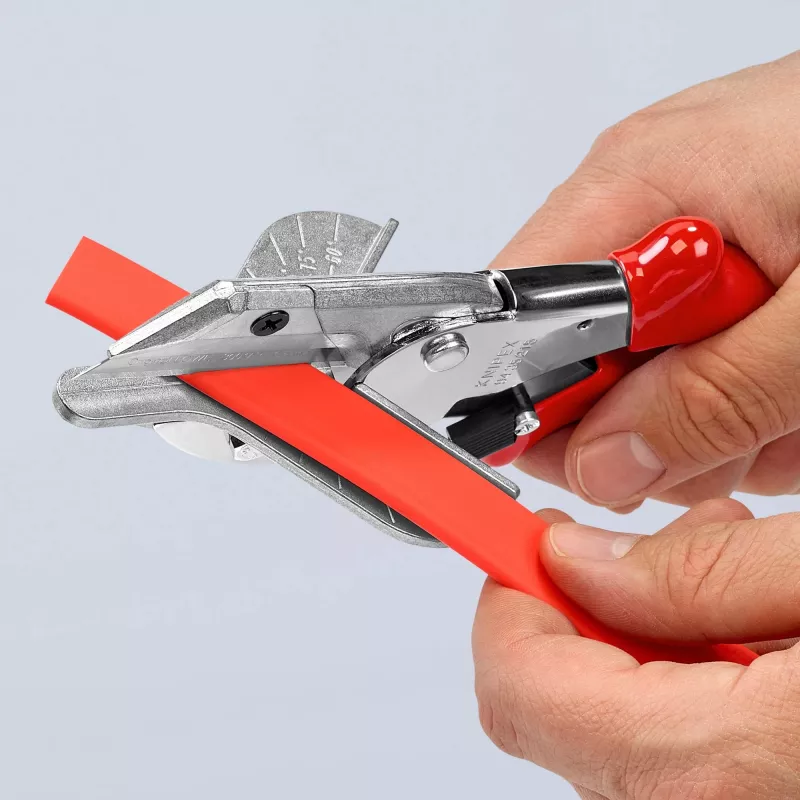 Ręczny przecinak do kabli Knipex 94 35 215