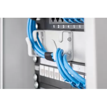 Panel do zarządzania kablami Digitus DN-10 ORG-1U