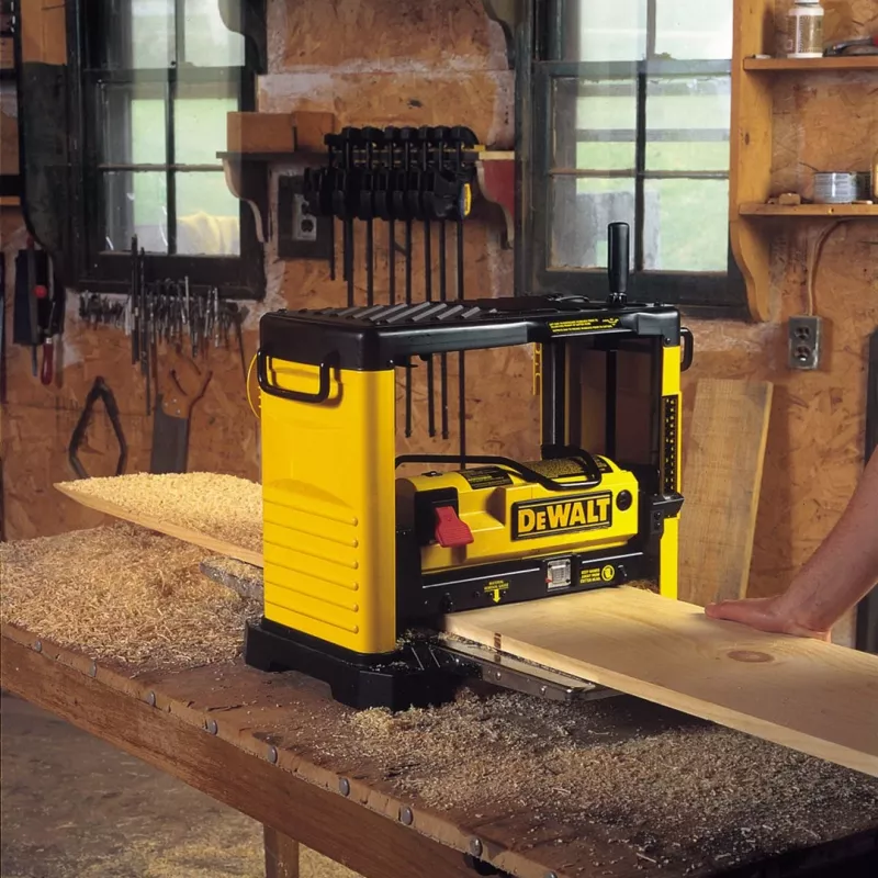 Strugarka grubościowo-wyrówniarka DeWALT DW733 1800 W 10000 obr./min
