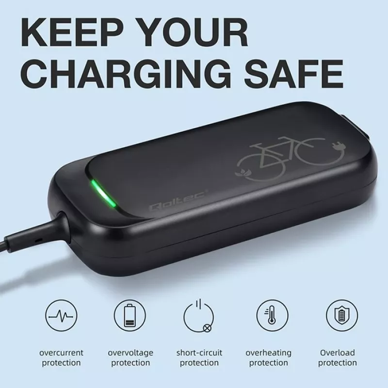 Qoltec Szybka Ładowarka do Hulajnogi Elektrycznej 36V | 42V | 2A | 5.5*2.5 | wodoodporna + kabel zasilający