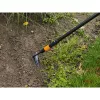Motyka pchana Fiskars 1000677 — motyka ogrodowa do uprawy gleby z ergonomicznym uchwytem