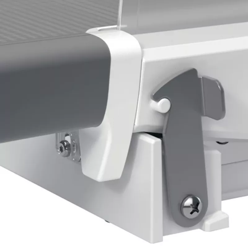 Leitz Precision Office Paper Cutter A4+, 15 arkuszy, ręczny docisk, stal nierdzewna, A4 Maxi, 80 g/m², szkło