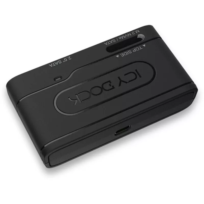 ICY DOCK EZ-Adapter MB104U-1SMB - Speicher-Controller - 2.5, M.2 (6,4 cm) - M.2 Card (PCIe NVMe & SATA) / SATA SSD - USB 3,2 (Gen 2) - Schwarz (MB104U