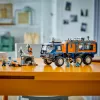 LEGO City Arctic Explorer Truck 60471 — zestaw 1064 elementów z 4 minifigurkami, mobilnym laboratorium, dla dzieci od 8 lat