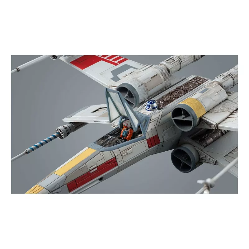 Zestaw do montażu modelu wahadłowca REVELL skala 1:72 — X-Wing Starfighter, długość 100 mm