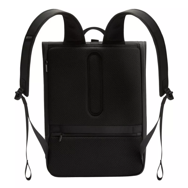 Plecak XDDESIGN URBAN FLAP-TOP P706.2601 — wodoodporny, lekki, czarny